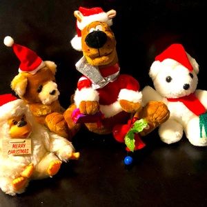 GEMMY Scooby Doo Santa Plush Animated Moves Sings Christmas Stuffed Dog 8" +3